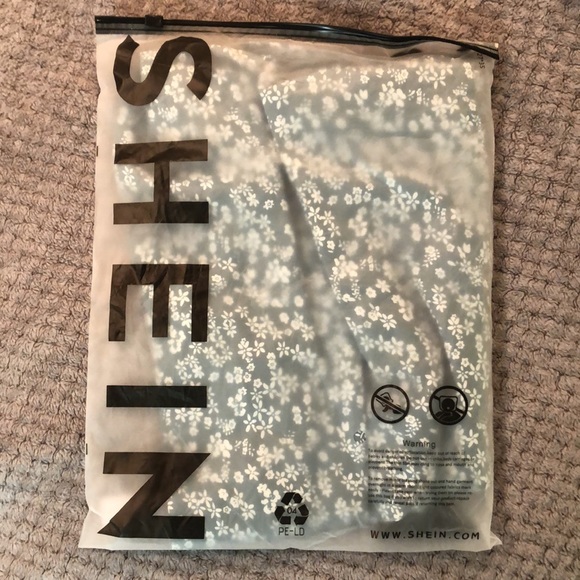 SHEIN floral sundress - Picture 2 of 4